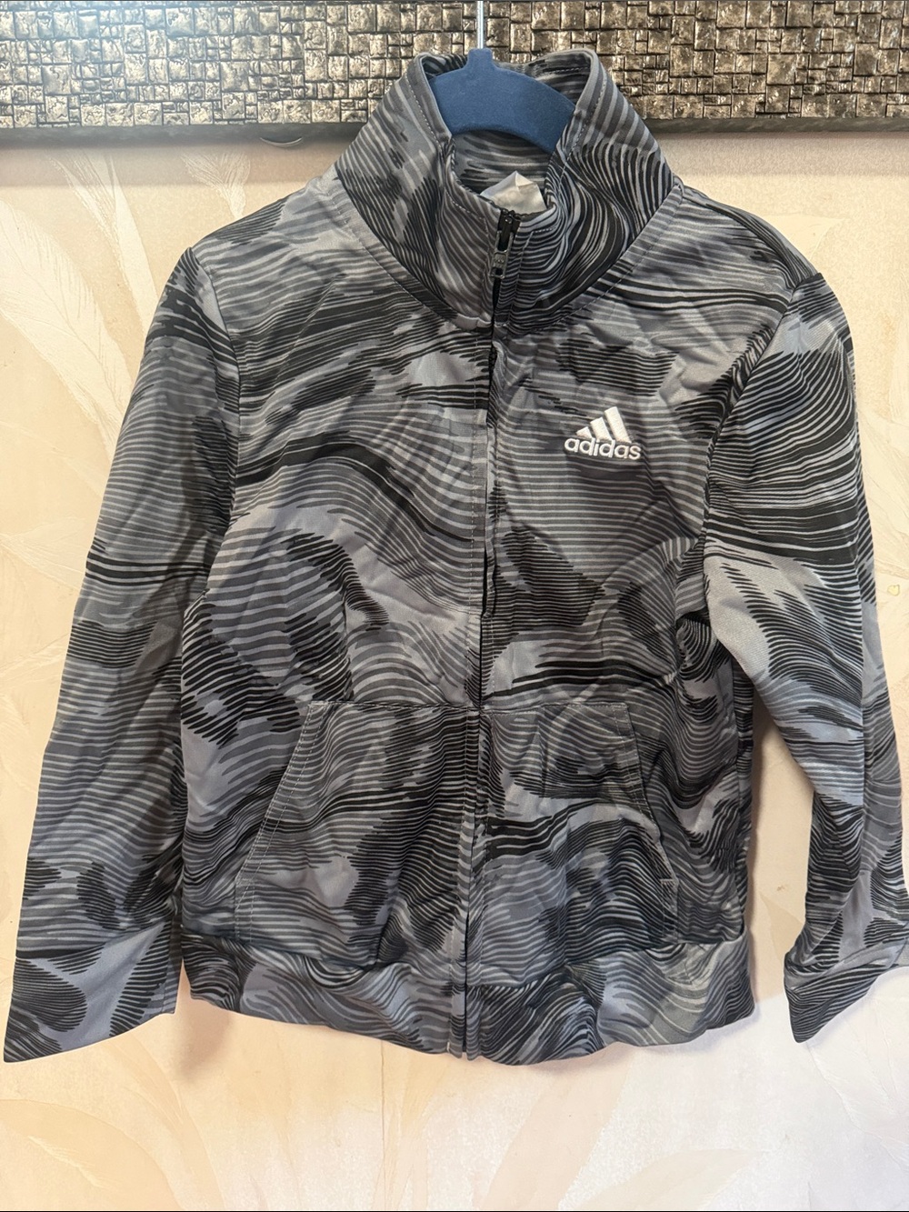 adidas Kids Gray & Black Patterned Jacket